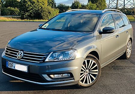 VW Passat Variant Volkswagen 2.0 TDI DSG 130kW R-Line BMT ...