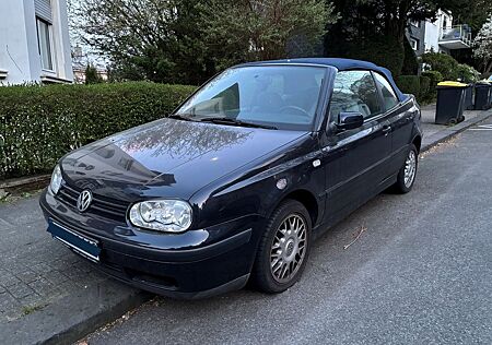 VW Golf Volkswagen - gepflegter Klassiker mit Gebrauchsspuren
