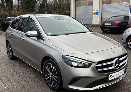 Mercedes-Benz B 220 B 4Matic