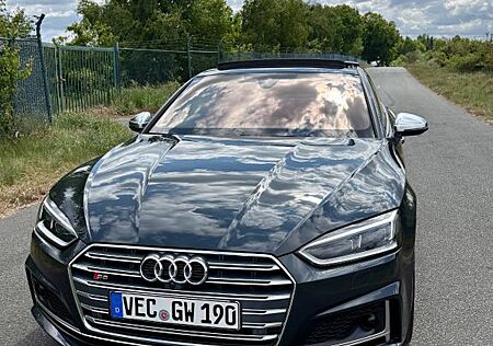Audi S5 3.0 TFSI tiptronic quattro -