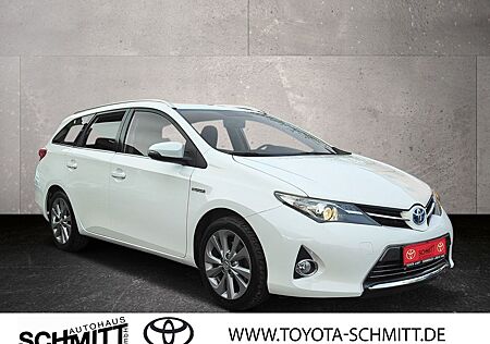 Toyota Auris Touring Sports Life Plus Hybrid Navi