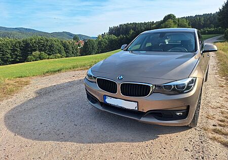 BMW 330i 330 Gran Turismo Gran Turismo Advantage...