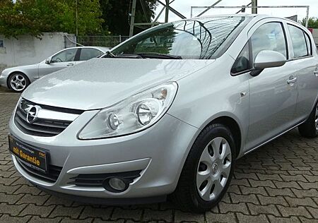 Opel Corsa D Edition Klima Fahrradträger integriert