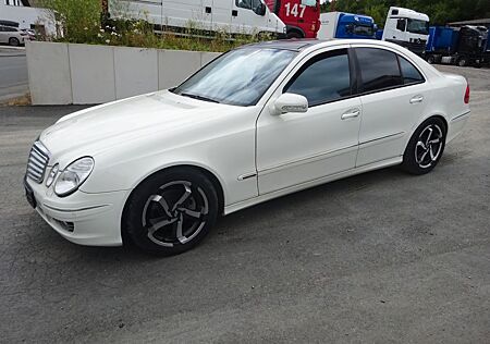 Mercedes-Benz E 300 FEST PREIS / Euro 5