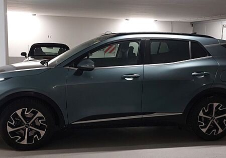 Kia Sportage 1.6 T-GDI Eco, 179PS, 4WD, AHK, Pano u