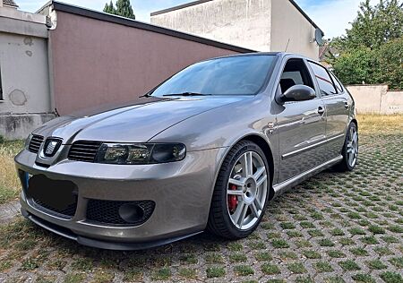 Seat Leon 1,8 20V T Cupra R Cupra R