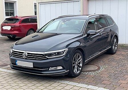 VW Passat Variant Volkswagen 1.8 TSI DSG Highline Standheizung