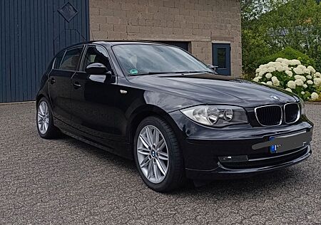 BMW 118i - wenig KM/inkl. Winterreifen