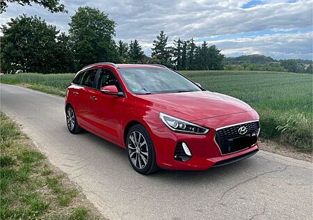 Hyundai i30 1.4 T-GDI Style DCT Style | Benzin + LPG