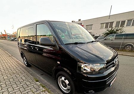 VW T5 Multivan Volkswagen 2l 140ps Schiebedach/Scheckheft