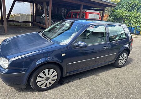 VW Golf Volkswagen 1.4 Gepflegt TÜV neu