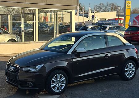 Audi A1 Ambition 1,6 TDI, Scheckheft Gepflegt,Navi..