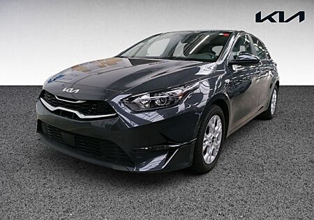 Kia Cee'd CEED 1.5T DCT7 VISION KOMFORT+NAVI KAMERA ACC