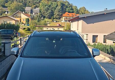 Volvo XC 90 XC90 D5 AWD Geartronic R-Design R-Design