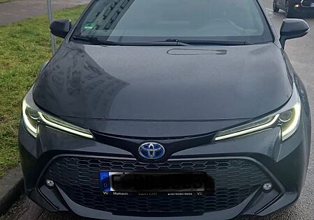 Toyota Corolla 2,0 Hybrid Team Deutsch Touring Spor...