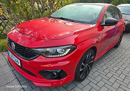 Fiat Tipo 1.6 MultiJet SPORT SPORT