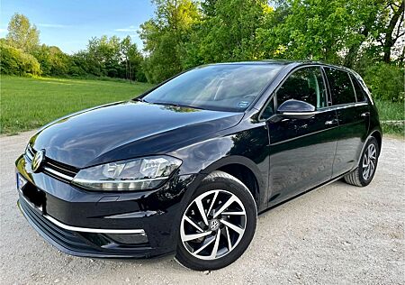VW Golf Volkswagen 1.0 TSI DSG Sondermodell Sound, TOP PKW