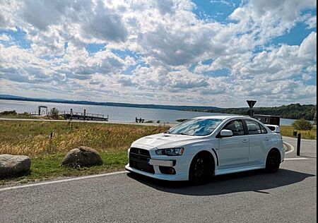 Mitsubishi Lancer 2.0 16V MIVEC Evolution 10 GSR