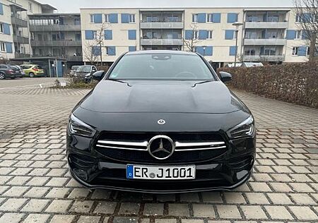 Mercedes-Benz CLA 35 AMG Mercedes-AMG CLA 35 4MATIC DCT Me...