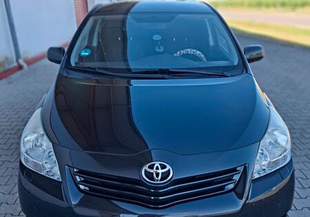 Toyota Verso 1.6l Valvematic -