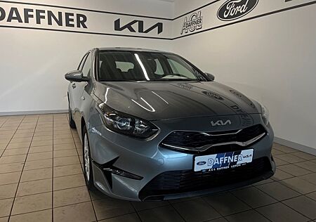 Kia Cee'd Ceed 1.5 T-GDI, Navi, SHZ, Lane Assist