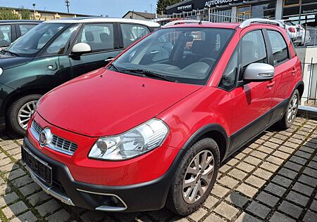Fiat Sedici 1.6 16V Easy 4X2 rot