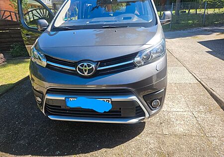 Toyota Pro Ace Proace (Verso) 2,0-l-D-4D 130kW L1 Family Au...