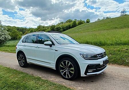 VW Tiguan Volkswagen 2.0 TDI Highline DSG SCR 4x4 2xR-Line AHK