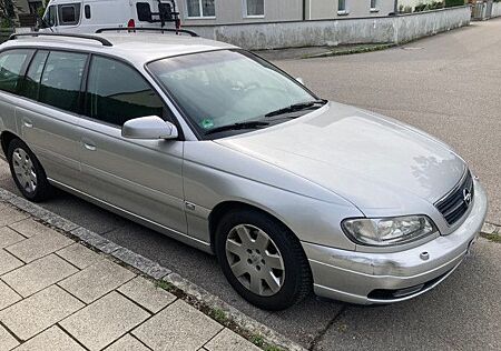Opel Omega 2.2 16V Selection Selection