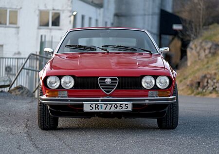 Alfa Romeo Alfetta GT