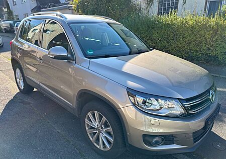 VW Tiguan Volkswagen 2.0 TSI DSG 4MOTION CUP Track & Style...