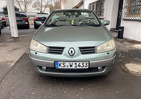 Renault Megane Cabrio Privilege*Automatk Navi Xenon TÜV 07/26*