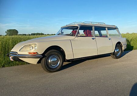Citroën DS 21 Break mit Klima!