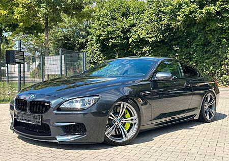 BMW M6 Coupe Aut. CARBON LED NAVI HUD B&W DE FZG