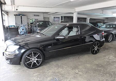 Mercedes-Benz C 160 CLC 160 CLC -Klasse CLC 160 BlueEfficiency