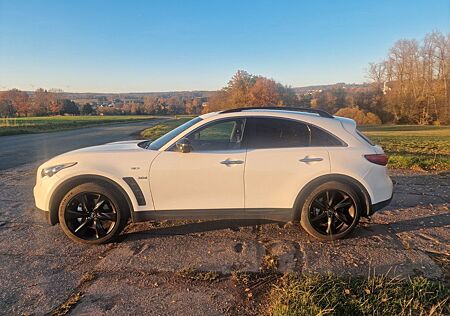 Infiniti QX70 30d S Design