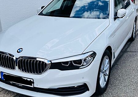 BMW 530e G30 Service komplett neu