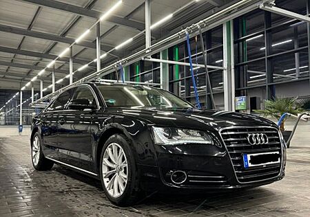 Audi A8 3.0 TDI quattro Lederpaket Massage Bose