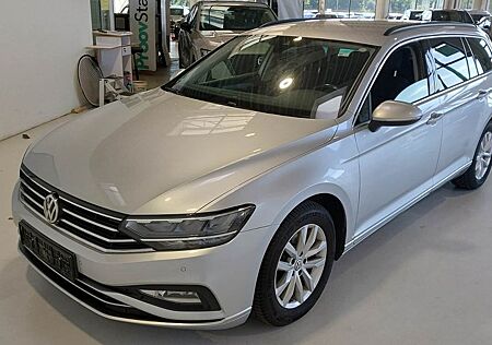VW Passat Variant Volkswagen Business AHK, LED