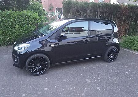 VW Up Volkswagen ! 1.0 55kW GROOVE Sport