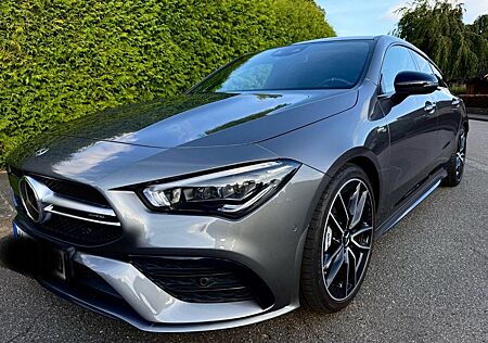 Mercedes-Benz CLA 35 AMG Pano,360,Aero,Multibeam,Sport Edition