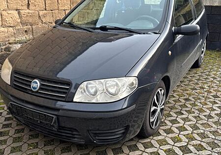 Fiat Punto 1.2 8V -