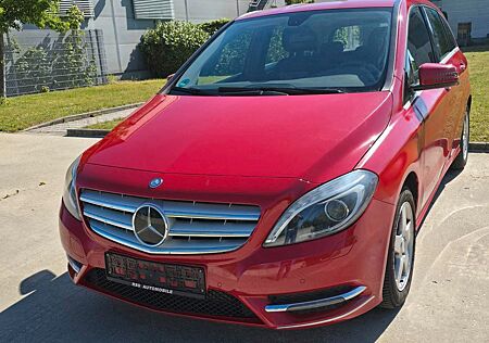Mercedes-Benz B 220 CDI / d*Automatik*
