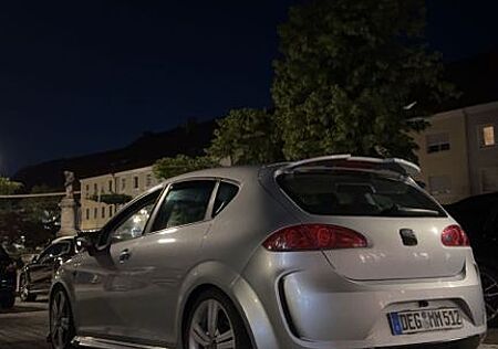Seat Leon 2.0 TDI PD DPF 125kW FR/TAUSCH MÖGLICH