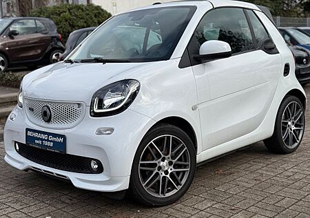 Smart ForTwo CABRIO*BRABUS XCLUSIVE*KAMERA*JBL*NAVI*