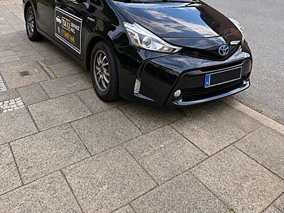 Toyota Prius Plus Taxi