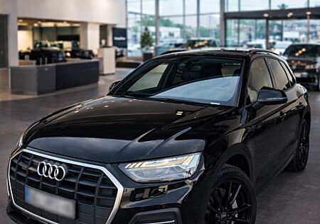 Audi Q5 50 TFSI e quattro S Tronic/RCAM/MATRIX/M