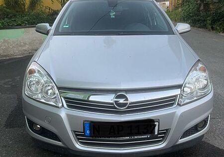 Opel Astra Caravan 1.6 Ecotec Selection "110 J" 8...