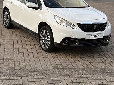 Peugeot 2008 1.2 benzin DRINGENDER VERKAUF!