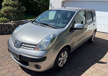 Nissan Note Acenta AUTOMATIK,8xbereift,Tüv 3-26